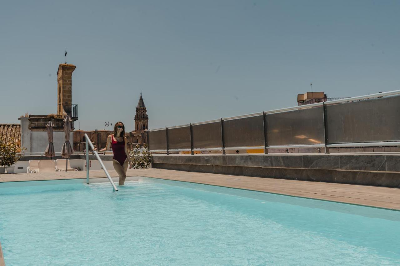 Eszentrico Suites Jerez Jerez de la Frontera Kültér fotó