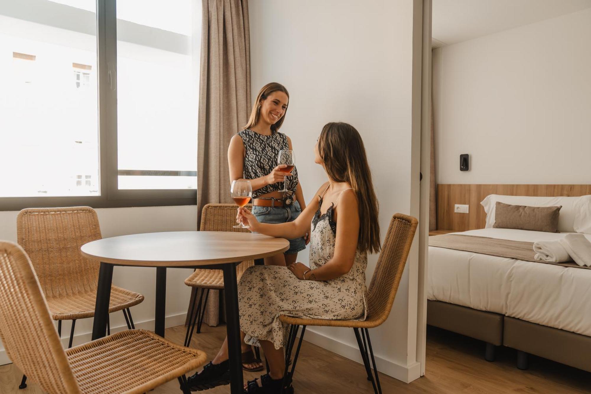 Eszentrico Suites Jerez Jerez de la Frontera Kültér fotó